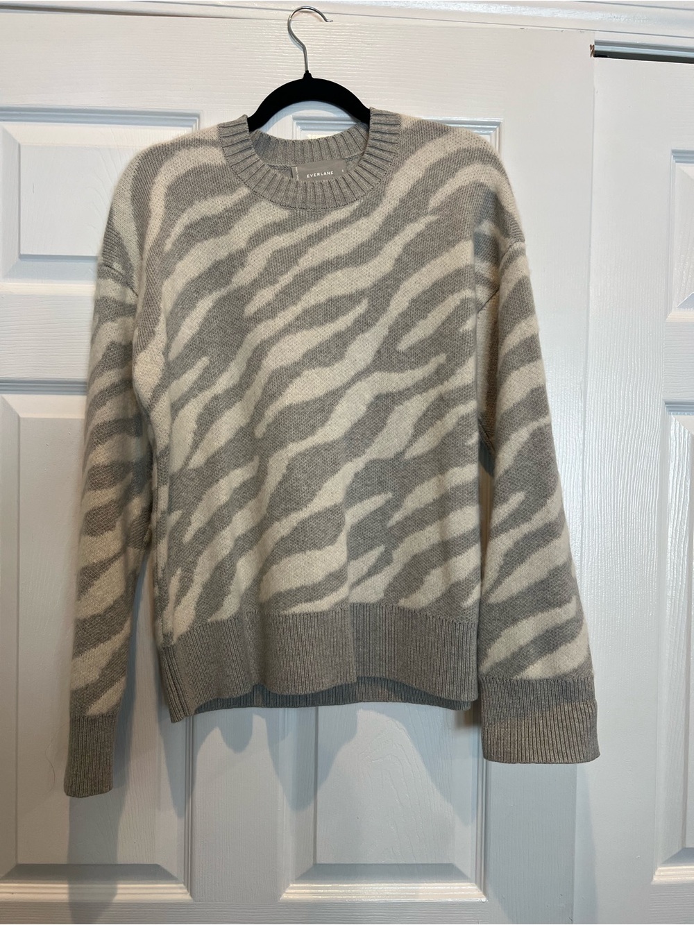 Everlane Zebra-Pattern Crewneck Sweater in Gray & Cream